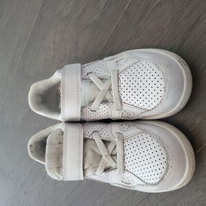 Nike kids white sneakers